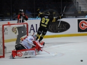 AIK - Frölunda.  1-0 efter straffar