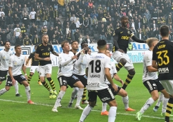 AIK - Örebro.  2-0