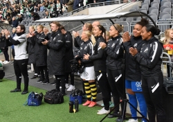 Hammarby - AIK.  4-1  (Dam)