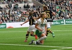 Hammarby - AIK.  4-1  (Dam)