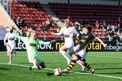 AIK - Häcken.  0-3  (Dam)