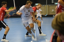 AIK - Hässelby.  11-4