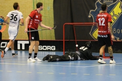 AIK - Hässelby.  11-4