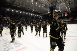 AIK - Björklöven. 4-0