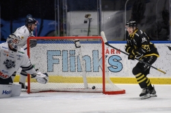 AIK - Karlskoga.  2-1