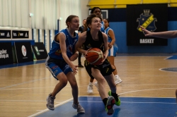 AIK - Tureberg.  44-52  (Basket Flickor U-15)