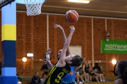 AIK - Tureberg.  44-52  (Basket Flickor U-15)