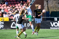 AIK - Mallbacken.  3-0  (Dam)