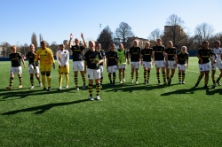 AIK - Mallbacken.  3-0  (Dam)