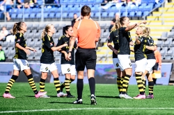 Eskilstuna - AIK.  0-3  (Dam)