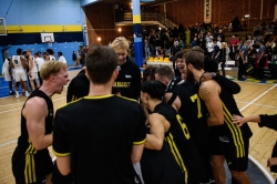 AIK - Fryshuset.  87-82