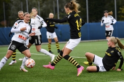 AIK - Bromölla.  7-0  (Dam)