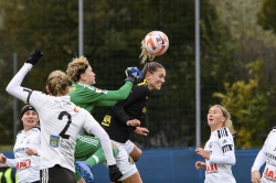 AIK - Bromölla.  7-0  (Dam)