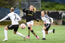 AIK - Bromölla.  7-0  (Dam)