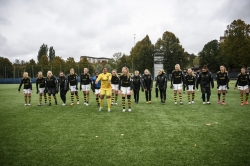 AIK - Bromölla.  7-0  (Dam)