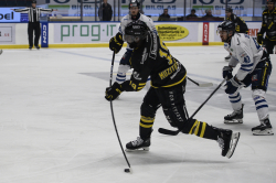 AIK - Karlskoga.  3-0