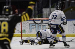 AIK - Karlskoga.  3-0