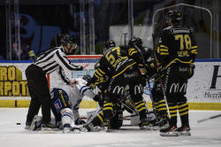 AIK - Karlskoga.  3-0