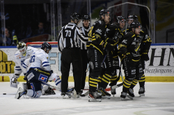 AIK - Karlskoga.  3-0