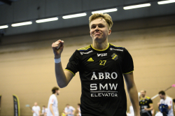 AIK - Karlstad.  9-5