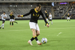 AIK - Örebro.  3-1