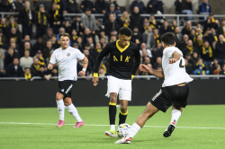 AIK - Örebro.  3-1