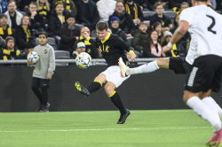 AIK - Örebro.  3-1