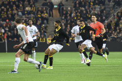 AIK - Örebro.  3-1