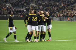 AIK - Örebro.  3-1