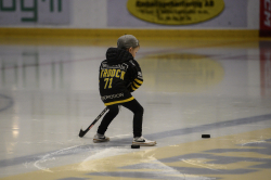 AIK - Almtuna.  3-4 efter förl.