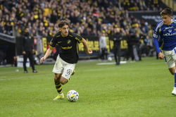 AIK - Norrköping.  6-2