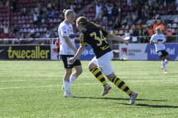 AIK - Häcken.  1-2   (Dam)