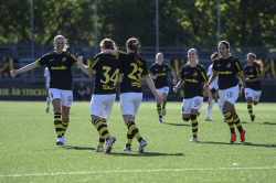 AIK - Häcken.  1-2   (Dam)