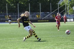 AIK - KIF Örebro.  1-0