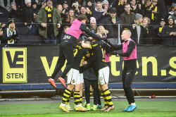 AIK - Halmstad.  5-1