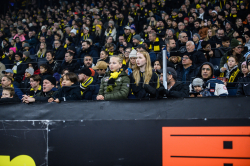 Publikbilder. AIK-Halmstad