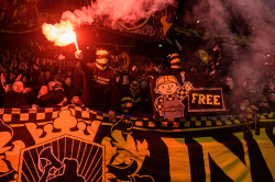 Publikbilder. AIK-Halmstad