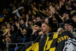 Publikbilder. AIK-Halmstad