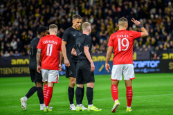 AIK - Degerfors.  1-1