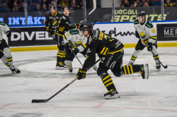 AIK - Östersund.  2-3