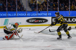 AIK - Östersund.  2-3
