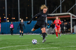 AIK - KIF Örebro.  2-1