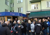 Mingel utanför Råsunda