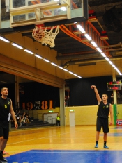 AIK - Akropol.  81-57