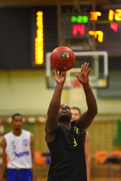 AIK - Akropol.  81-57