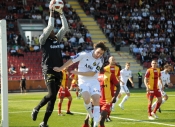 Syrianska - AIK.  Avbruten vid 1-0