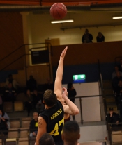 AIK - Central.  79-59