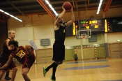 AIK - Central.  79-59