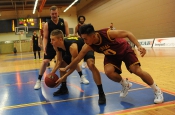 AIK - Central.  79-59