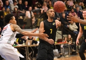 AIK - Köping.  77-68